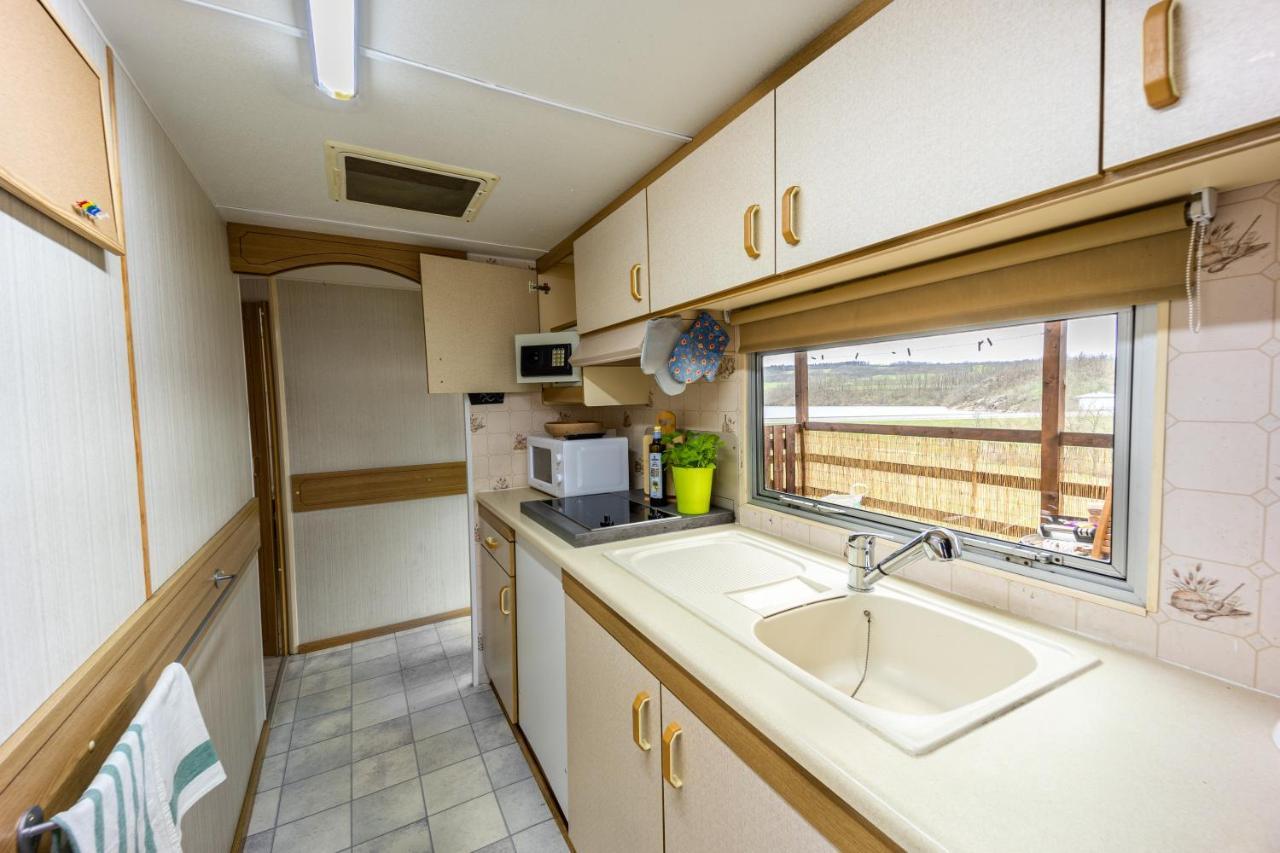 Mobilheim Stella Villa Vyrovice Bagian luar foto